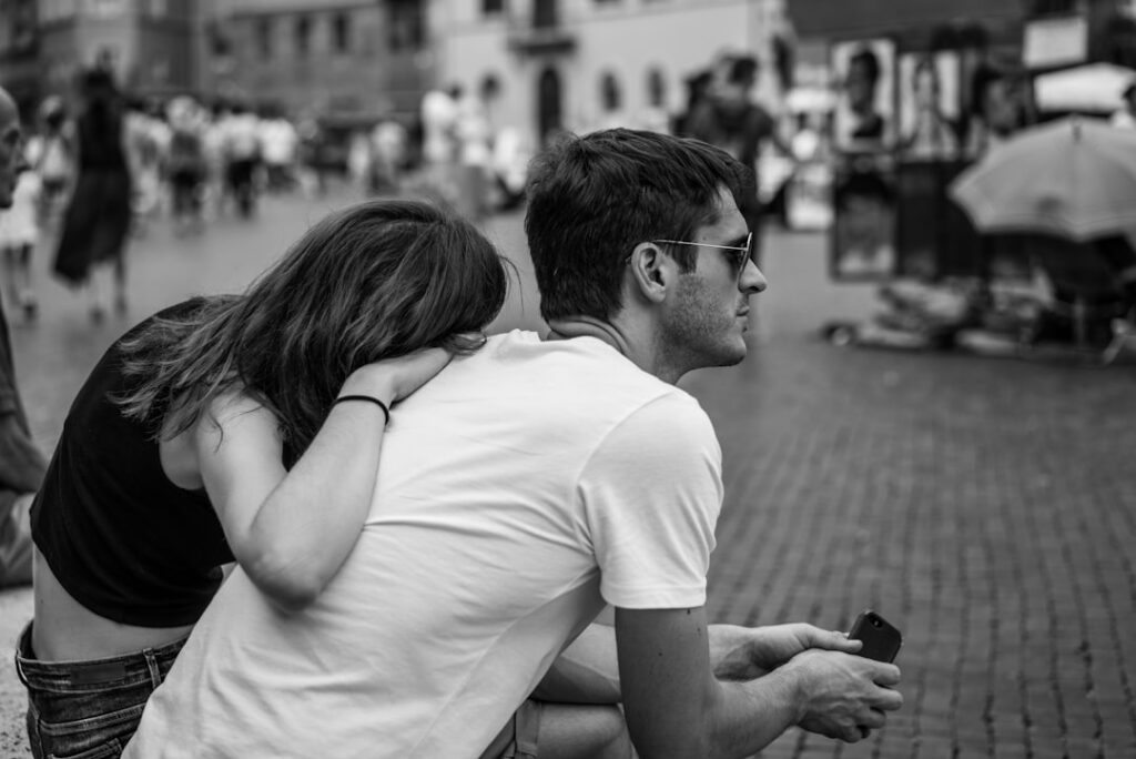 Het privéleven van Ali Niknam: wat weten we over zijn vriendin en gezin?